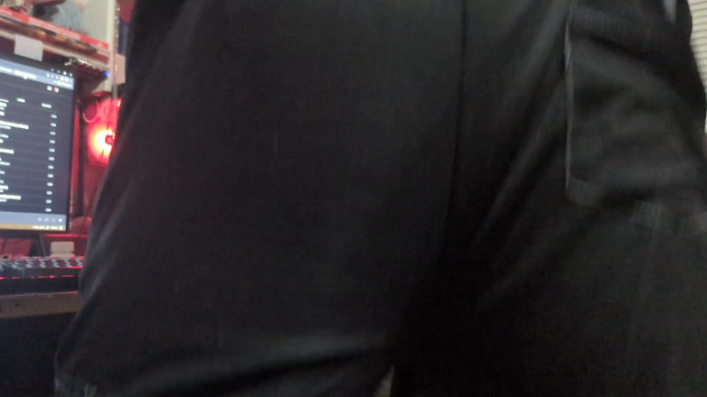 HungBareBackRabbit: Succhia i dildo ho bisogno di cazzo!!!