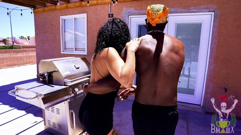 BonesMontana3X: Pussy Massage Ft. Kellie Shin