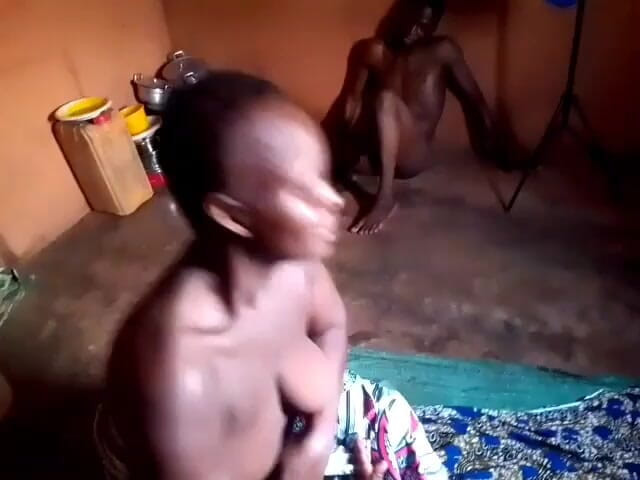 Sex tatie dessi: Esta mujer gorda ama demasiado la polla negra