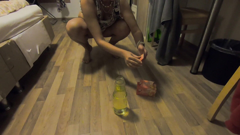 bekycarril: Drinking our own pee from a bottle as tea-pee