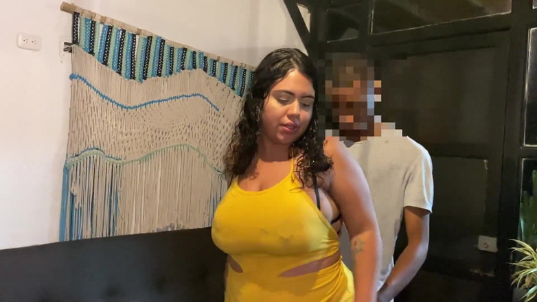 Xara Rouxxx: मेरे बॉयफ्रेंड की सौतेली मम्मी ने हमारे साथ तीन लोगों वाली चुदाई की