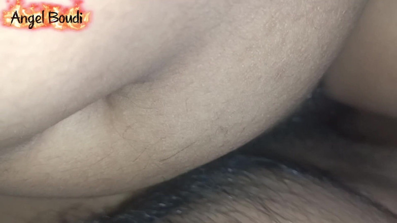 Roshalo Boudi: 벵골 천사 부디와 그녀의 데바르