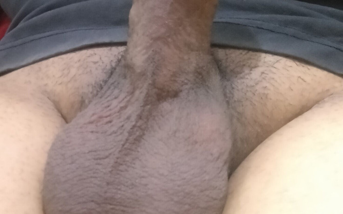 HemoShovel: The Handsome Asian Boy Masturbates After Finishing His Duty.