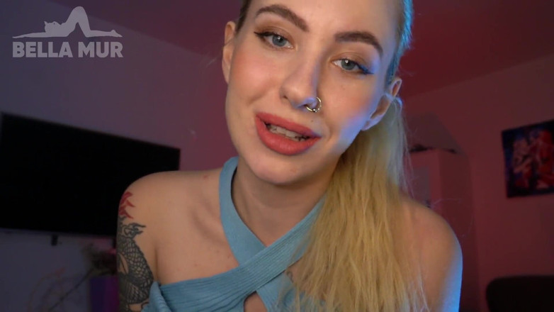Bella Mur: Ass worship and sniffing