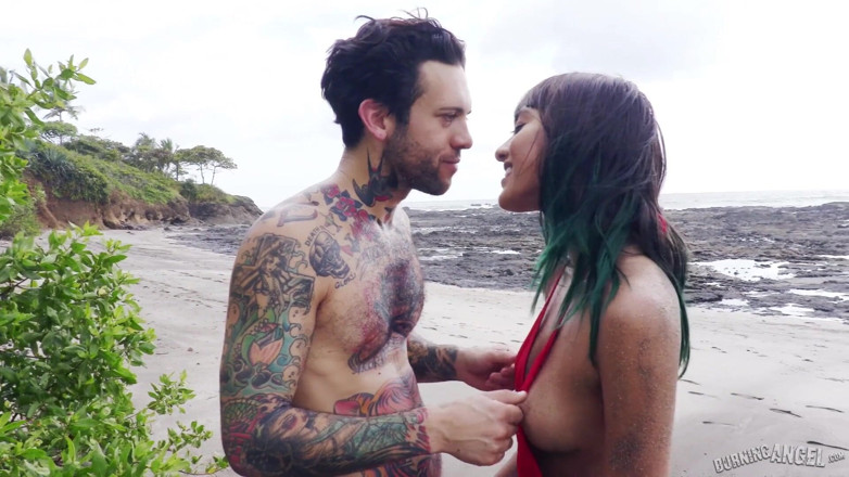Burning Angel: BurningAngel - Janice Griffith fucking small hands on vacation
