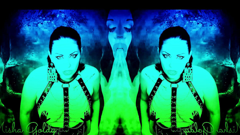 Goddess Misha Goldy: Сделай меня намного мощнее твоей спермой! Дрочи за суккуб из твоих кошмаров! (Добавлены специальные эффекты)