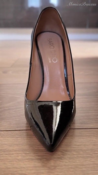 High Heel Rip off for Slaves