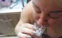 Zona901: After a Blowjob, the Mother-in-law Drinks a Cock Tail of...