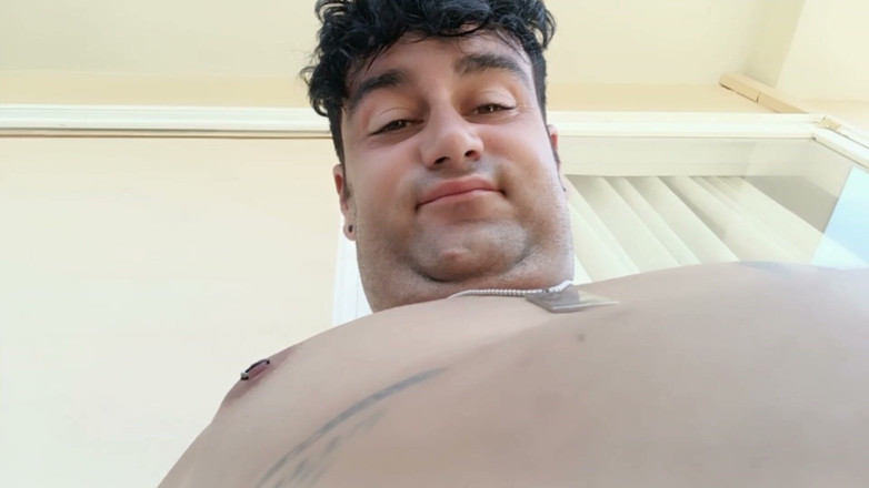 Idmir Sugary: I Love My Fat Look - Double Chin, Big Breast and...