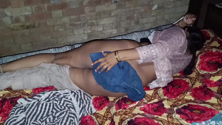 Bhabhi UP: My family came and sent me away and fucked me...