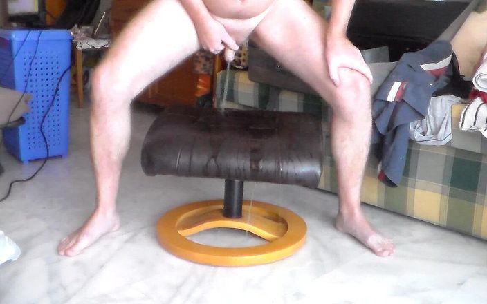 Sex hub male: John is pissing all over the leather stool