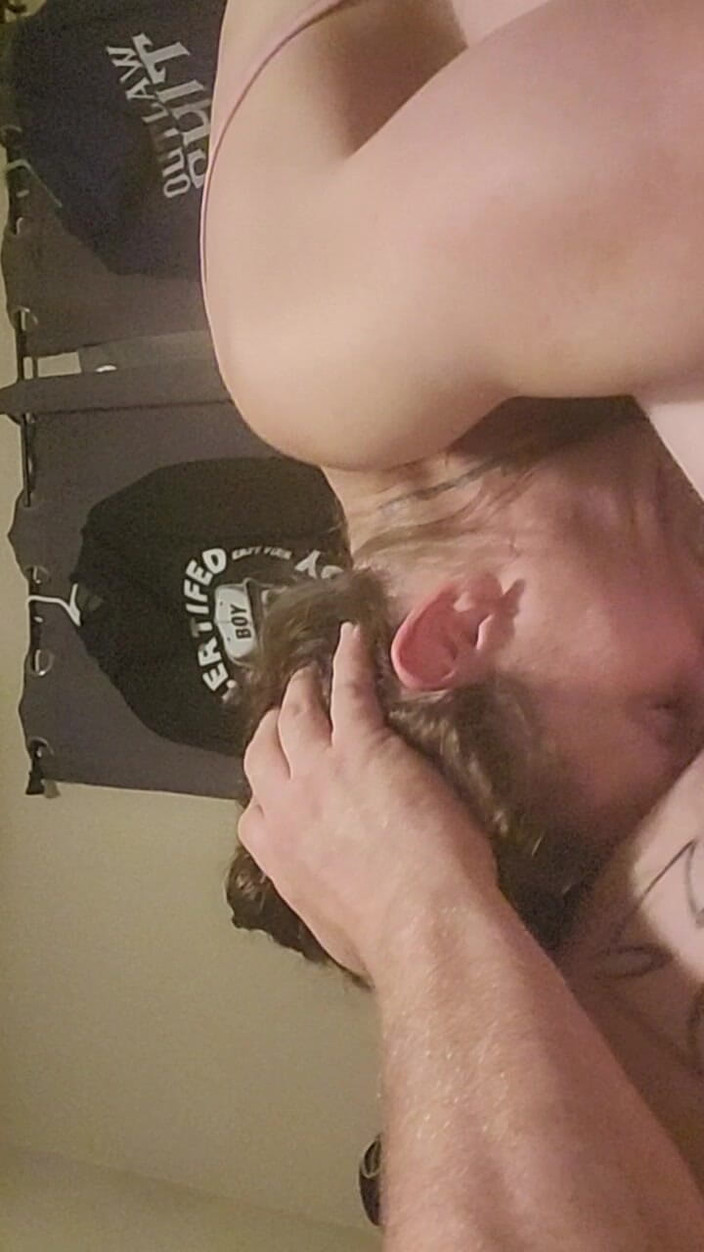 My throat demon: Она делает его хорошим