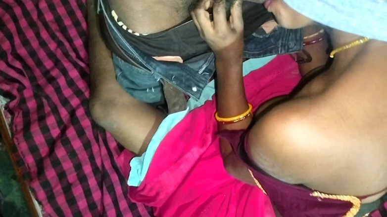 sarita Nagaa: Il fratellastro non era a casa, quindi la mia sorellastra...