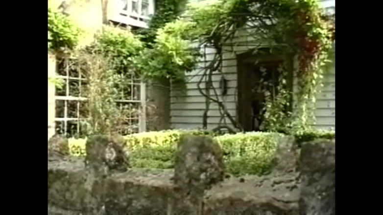 Bisco Birchwood Productions: Pantat bahenol pelayan kulit hitam dientot habis-habisan sama pelacur kulit...