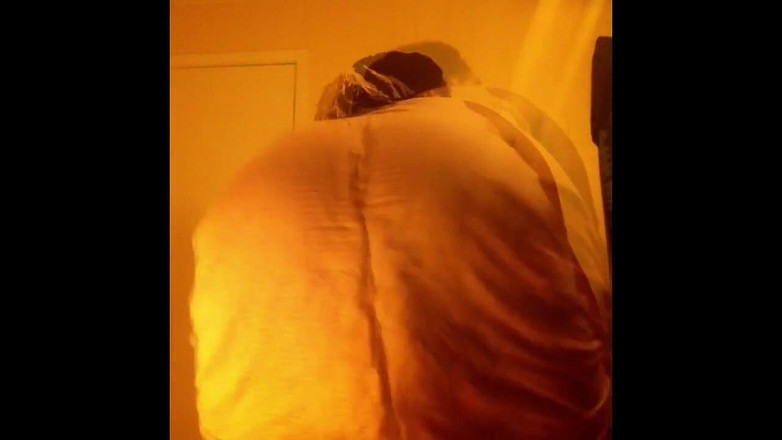 Setsuna_Iris: Reistarflare- Oouuu Twerk