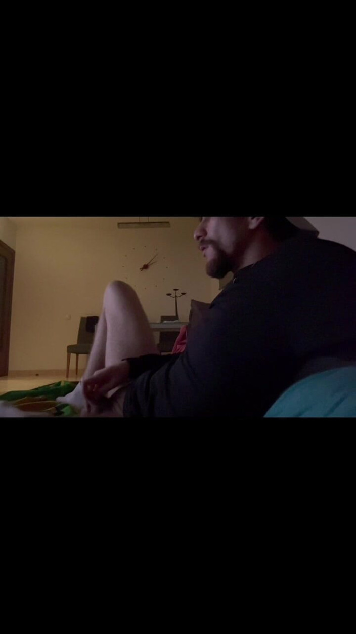 XLNicoo: Viens te masturber avec moi jusqu’à ce qu’on jouisse en...