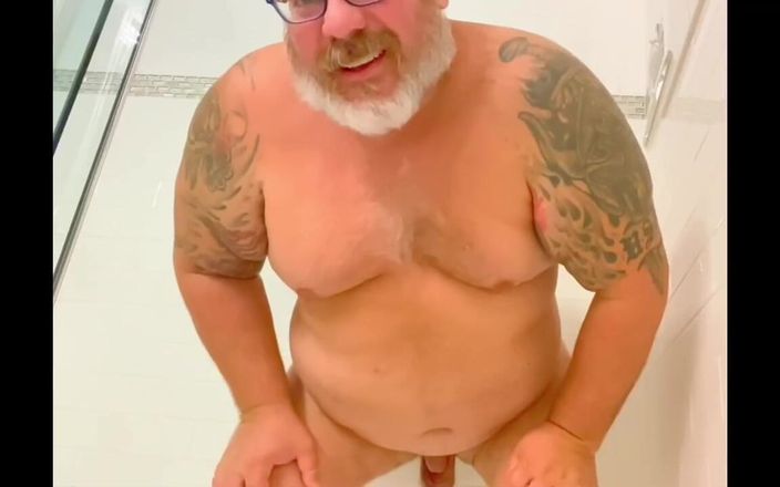 Hand free: Fucked My Step-daddy in the Shower Big Tummy, Big Penis,...