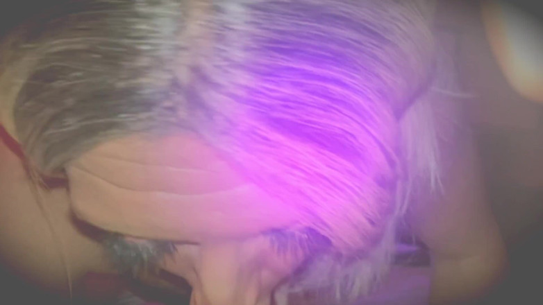 KylieKissesXXX: Prima ejaculare facială a lui Kylie