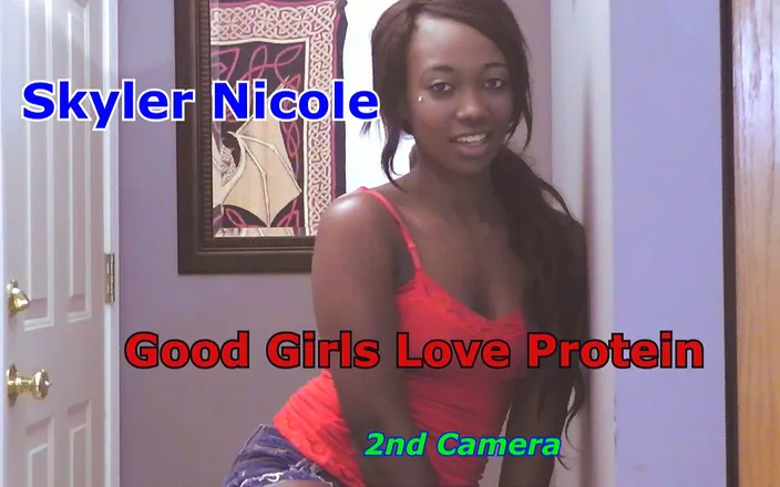 Average Joe xxx: Skyler Nicole this girl loves protein 2nd camera