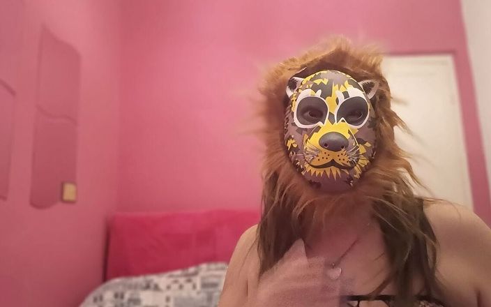 Veronica Rossi: Veronica Rossi Official - Your Dirty Lioness