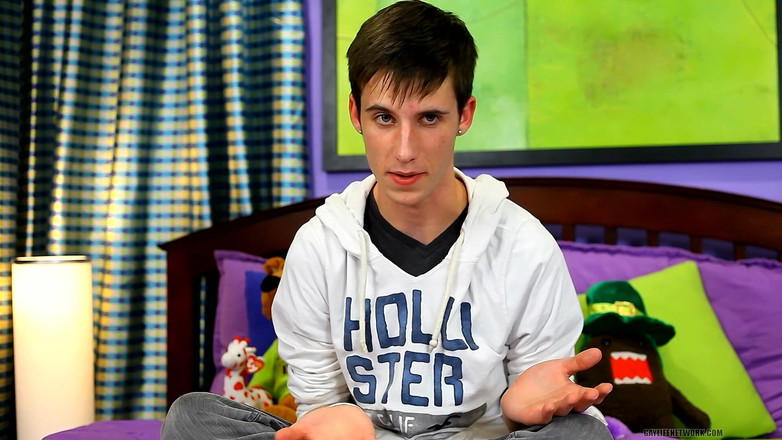 Lollipop Twinks: Wawancara "menggigit" dengan Adrian