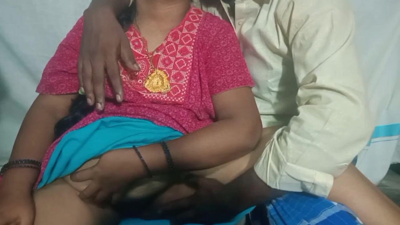 Priyanka314: Indian Kerala Mallu Aunty Sex with Boy