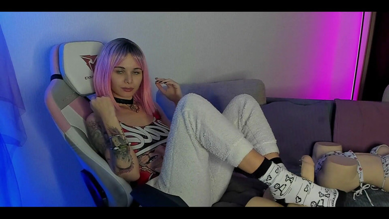 Sandy and Chris: Ich im stand, dir footjob zu geben