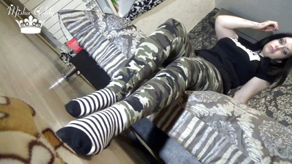Goddess Misha Goldy: Socks fetish & sexy body tease
