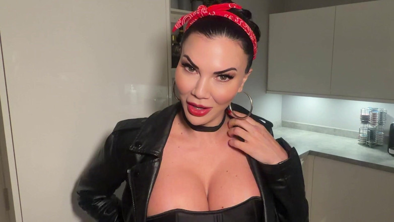 Jasmine Jae: Divorziato affamato di cazzo