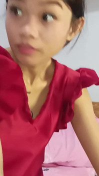 Watching Porn on Phone and Fingering Herself - Sucking Dick and Swallows Sperm