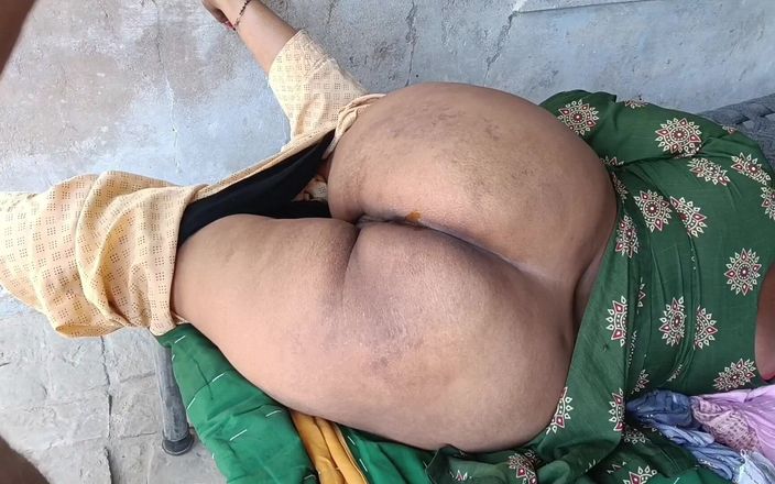Yourgeeta8899: Pooja si cewek cantik lagi asik ngentot gaya seks anal...