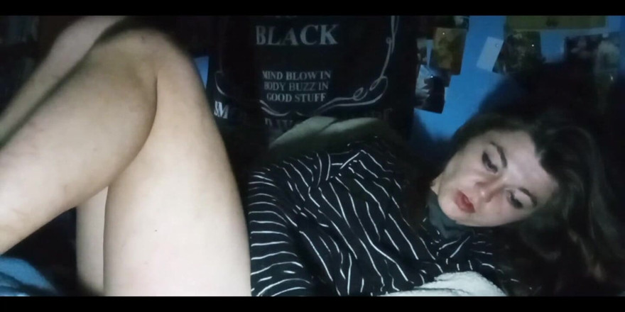 Freakshowsuckerr: Little Nympho Loves Touching Her Pussy to Porn