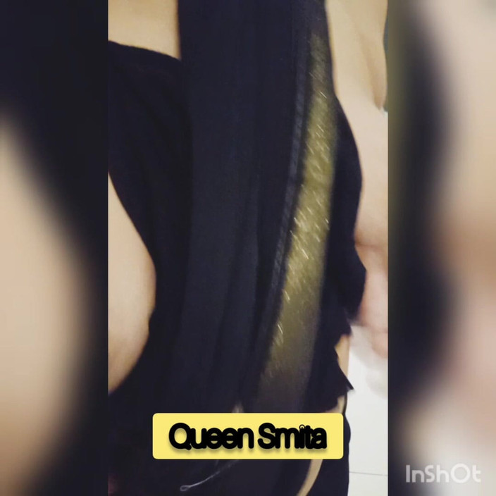Goddess Silk Smita: Black and Gold Saree Seduction