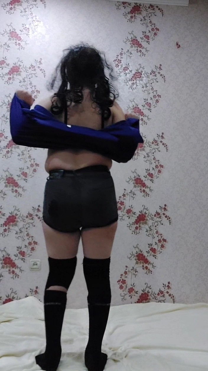 Kitty_Cross: Kulatý zadek. Sexy shemale model crossdresser Sissy domácí amatérská tanečnice...