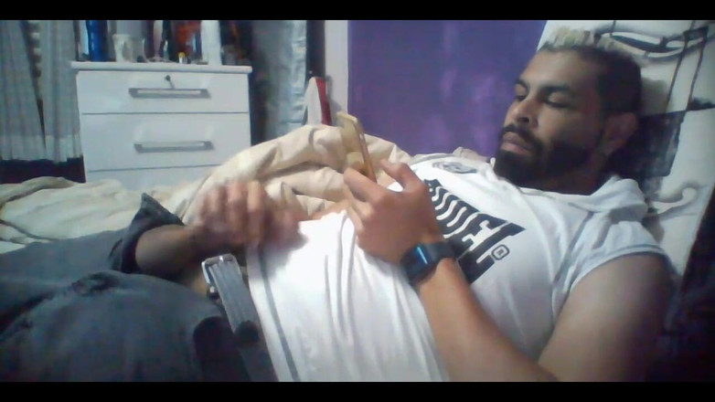 i7Bernard: 침대에 있는 노트북