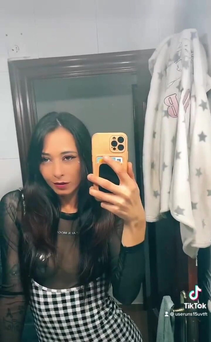 FANS OF SOFIA SWEETSECRETT: Cosa ne pensi degli Abiti? da parte di Sofia Sweetsecrett