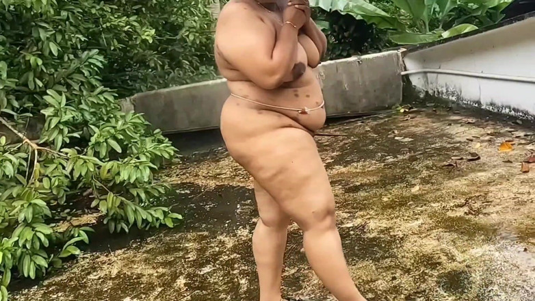 Anne Ipe: Big Boobs and Ass Exposed on a Rainy Day, Beautiful...