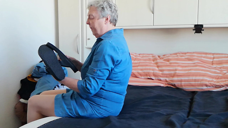 Goldschatz59: 散歩のために引き締める