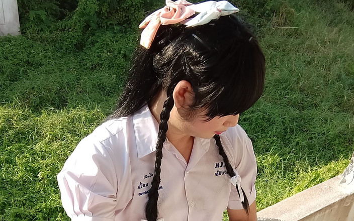 Fampfy Nana: FN004 Student ladyboy sólo