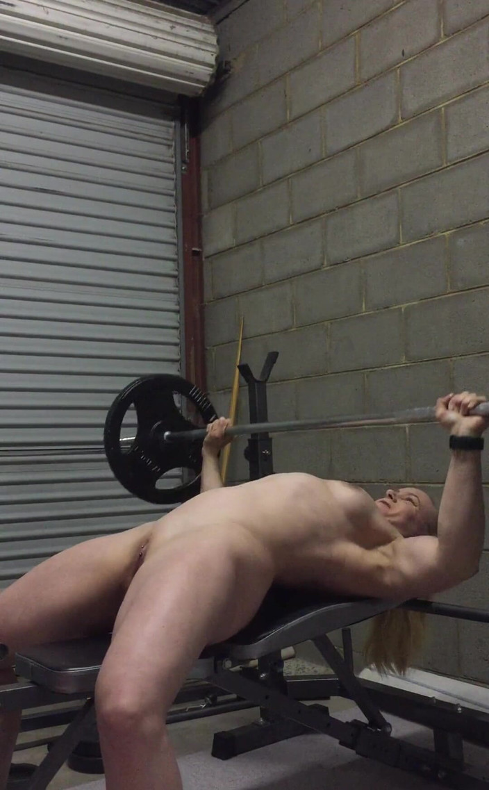 Michellexm: Tập luyện khỏa thân đầy đủ