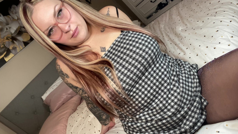 ChandlerKnight: JOI: Squirting Through Tights