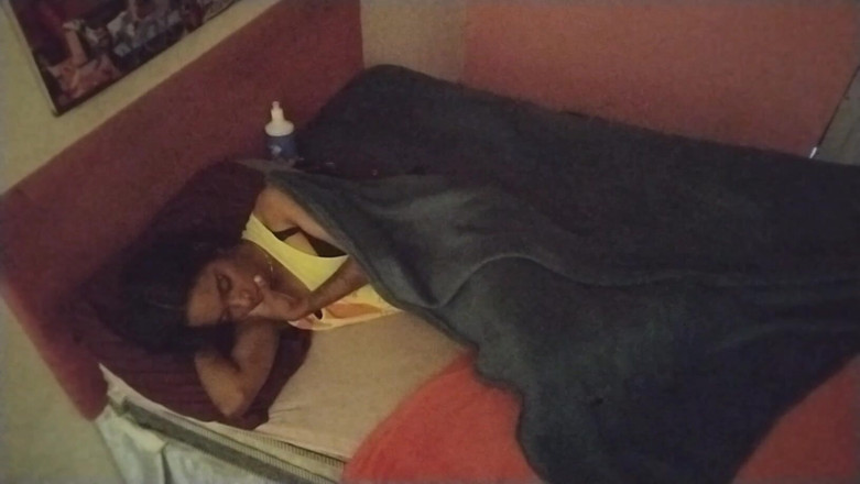 LeoOgro: I Entered Spanking Entirely in My Stepdaughter's Room and Had 100%...