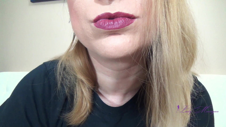 Morrigan Havoc: Berry sexy lips