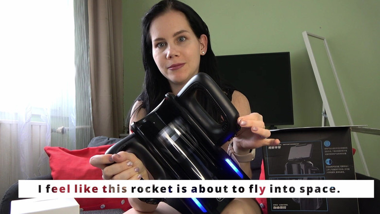 Anna Sky: Anna Unboxes dan Mengulas Video Xt5 Masturbasi dari Xspacecup