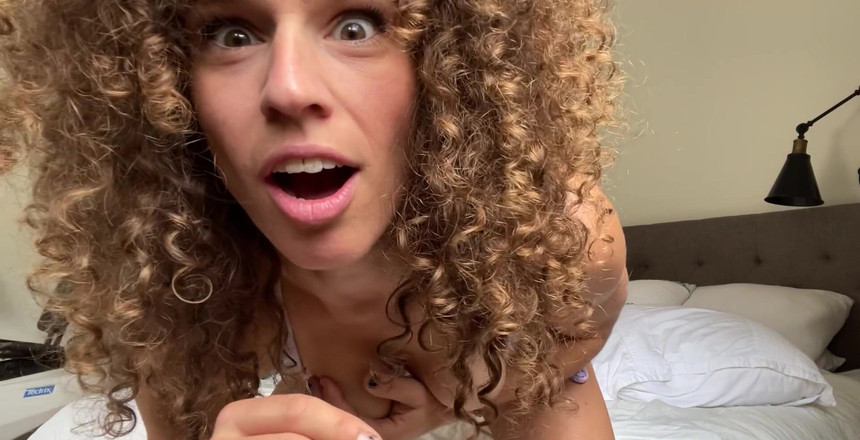 VibeWithMommy: Une belle-mère se fait prendre par son beau !!! On se...