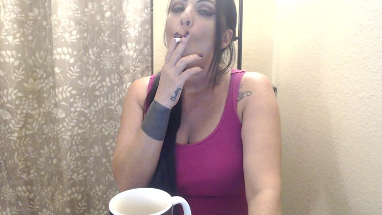 Abby Anna: Morning coffee &amp; cigarette time