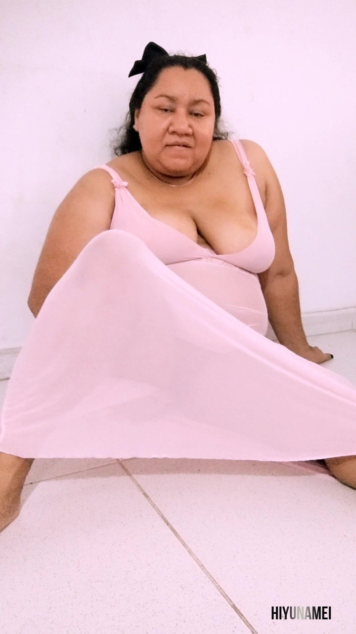 Hiyunamei-bbw: Kiss Me and Feel My Lips, Wet Just for You