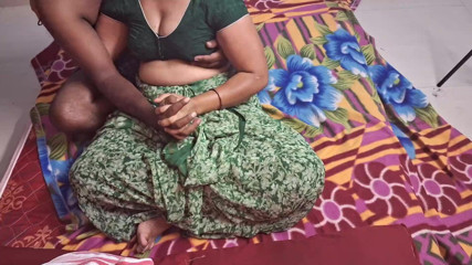Sexy sindu: Chubby Sindu Bhabhi Has Sex with Me at Home