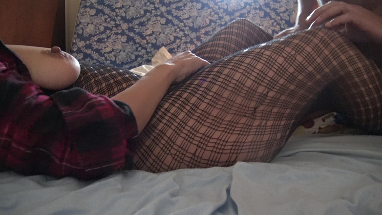 Souzan Halabi: 더러운 목소리 : 프랑스인이 들어와서 내 친구이자 친구로 나를 만났다.