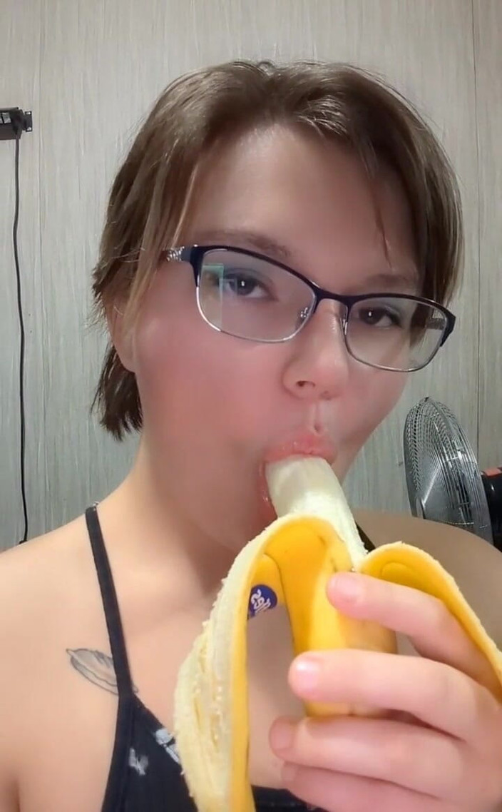 Funhousewife69: Banana divertido